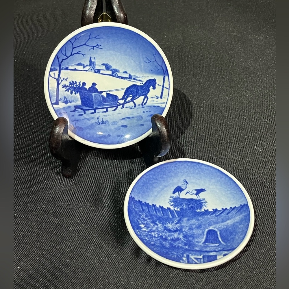 2 vintage Royal Copenhagen mini plates collectible trinket dish
